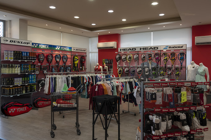 House of Tennis logo