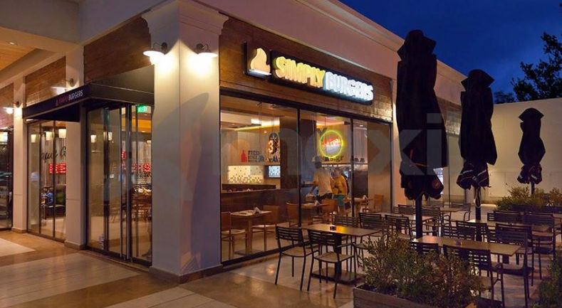 Simply Burgers  logo