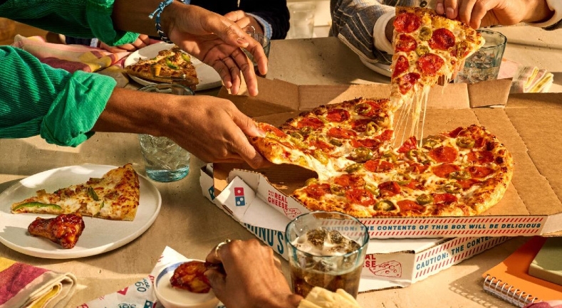 Domino's Pizza banner